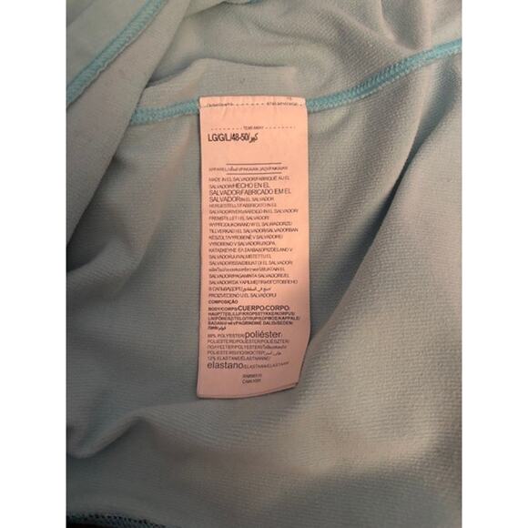 Pistachio Green Women’s Under Amour Long Sleeve Half Zipper Size Large Pullover - Picture 3 of 3